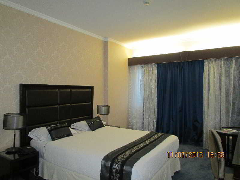 Hotel Vip Grand מאפוטו מראה חיצוני תמונה